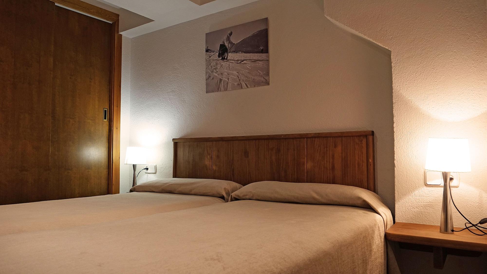 Hotel La Coma Setcases Ngoại thất bức ảnh