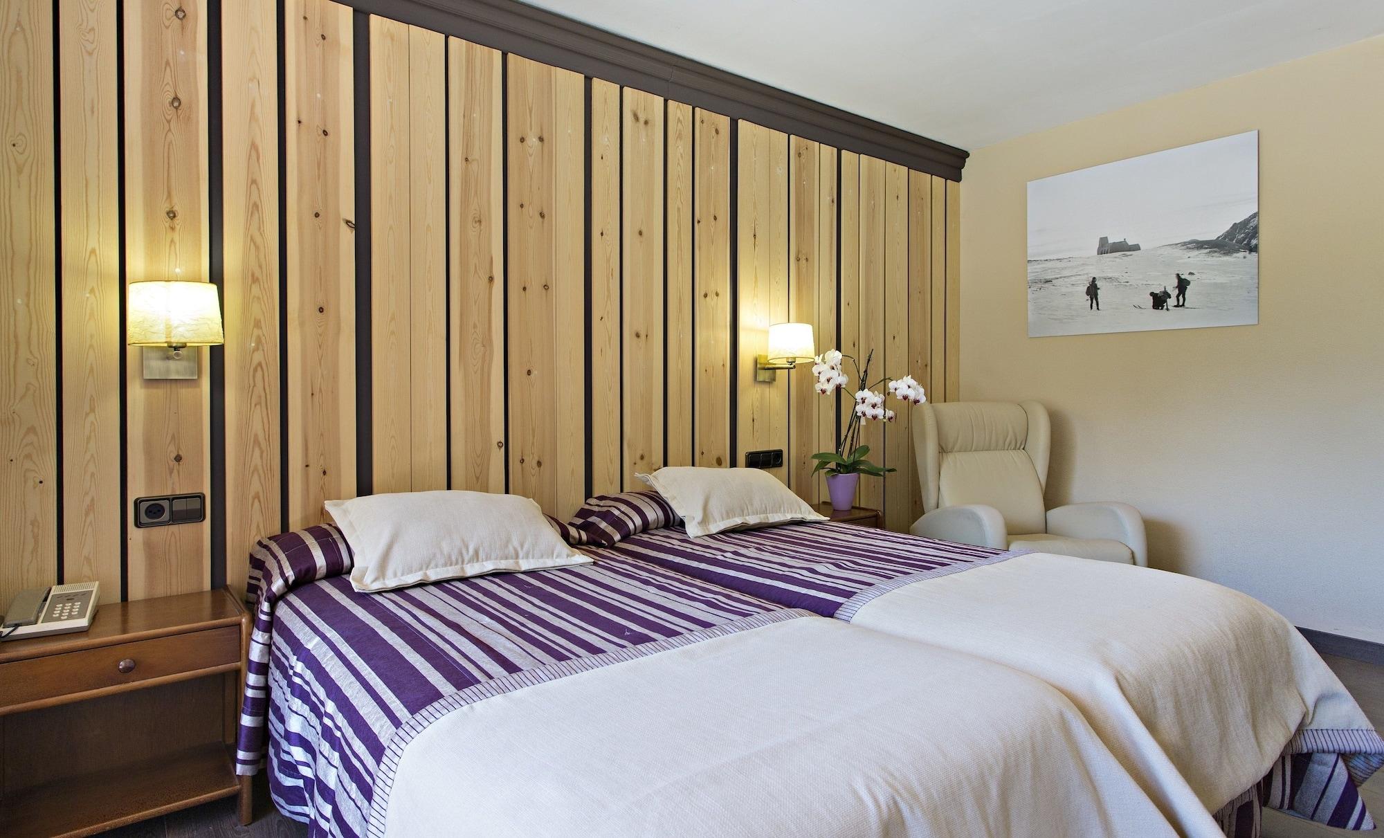 Hotel La Coma Setcases Ngoại thất bức ảnh