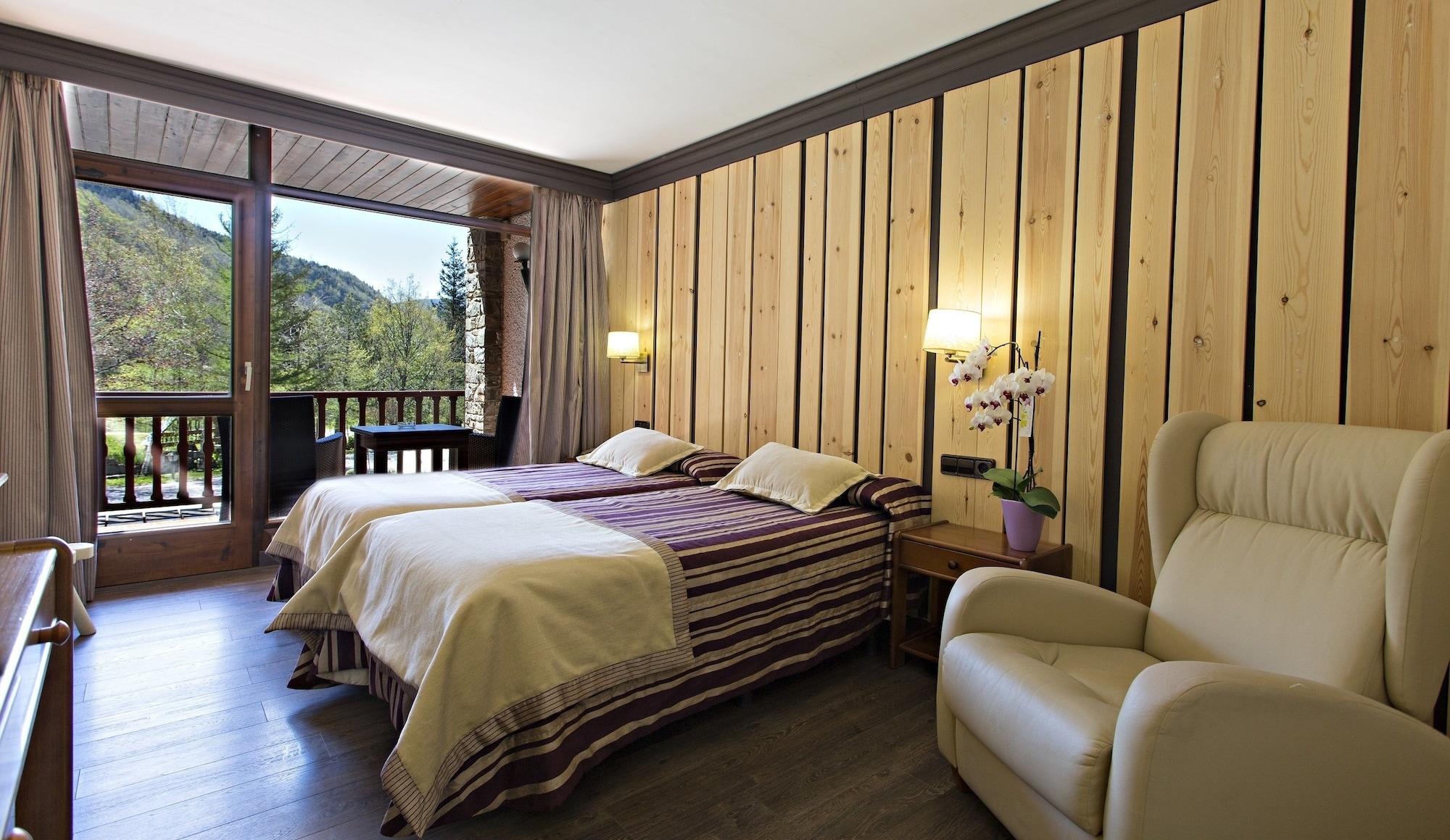 Hotel La Coma Setcases Ngoại thất bức ảnh