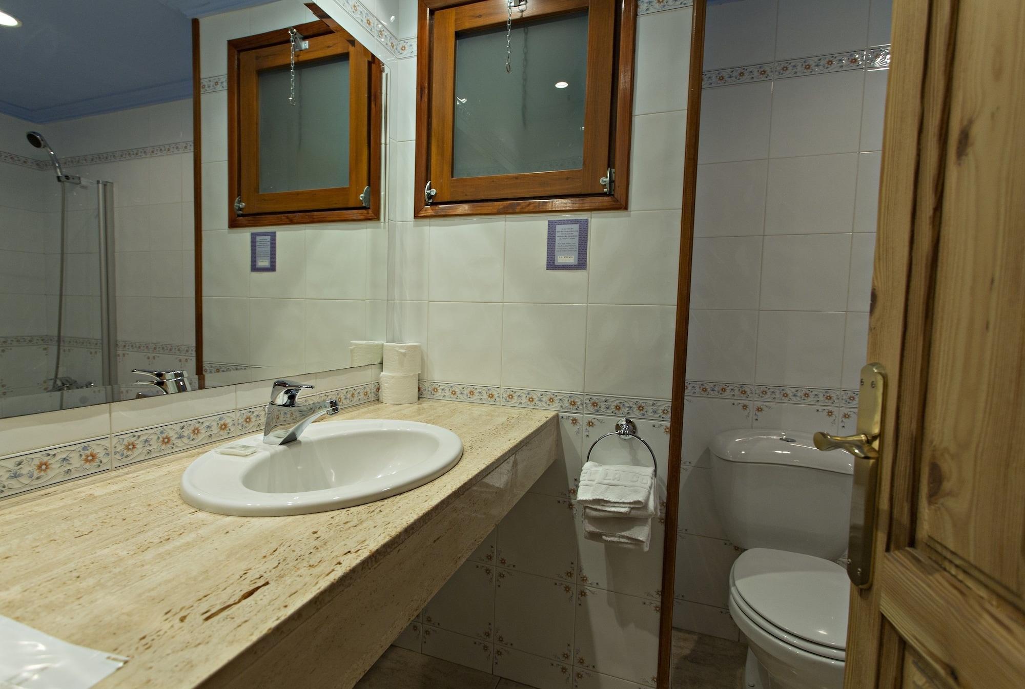 Hotel La Coma Setcases Ngoại thất bức ảnh