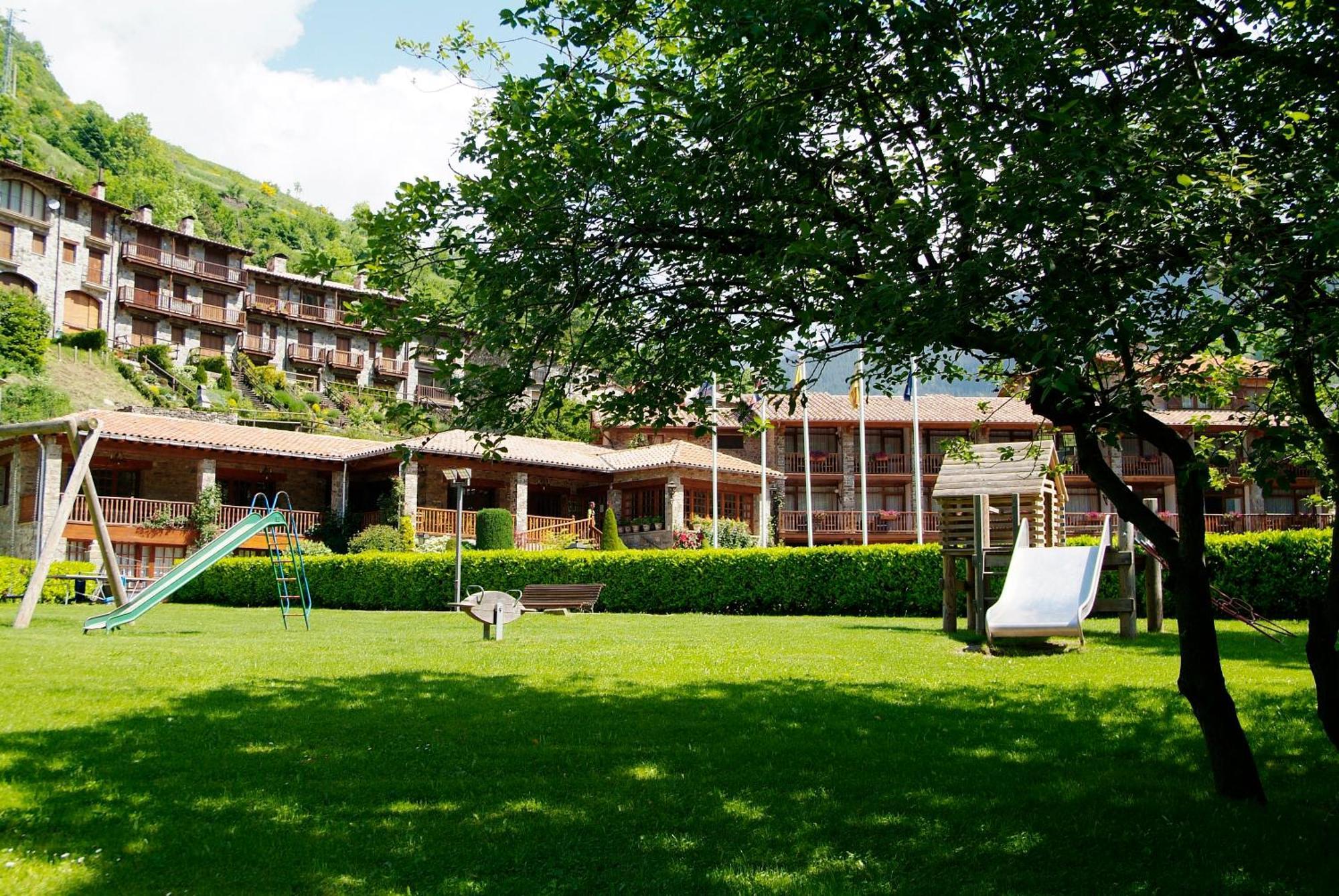 Hotel La Coma Setcases Ngoại thất bức ảnh