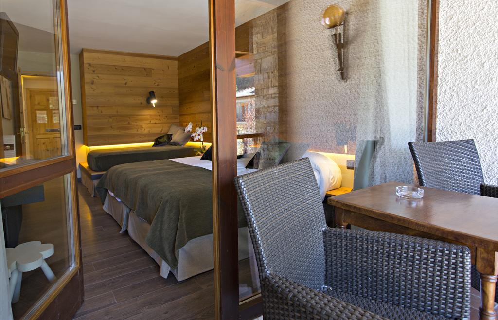 Hotel La Coma Setcases Ngoại thất bức ảnh