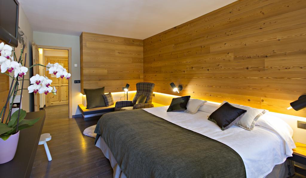 Hotel La Coma Setcases Ngoại thất bức ảnh