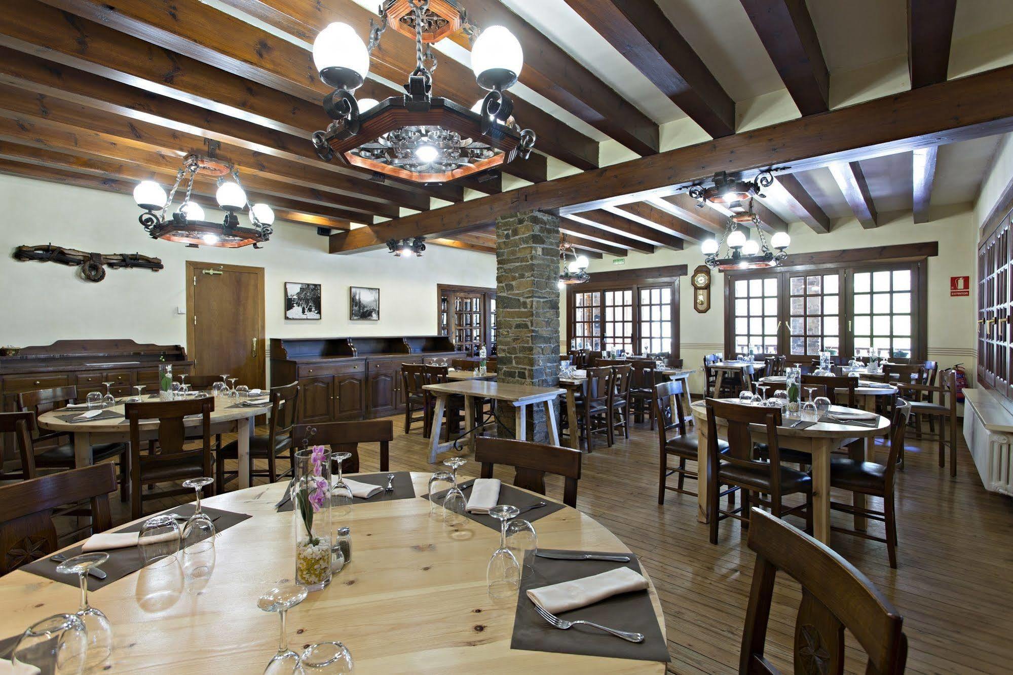 Hotel La Coma Setcases Ngoại thất bức ảnh