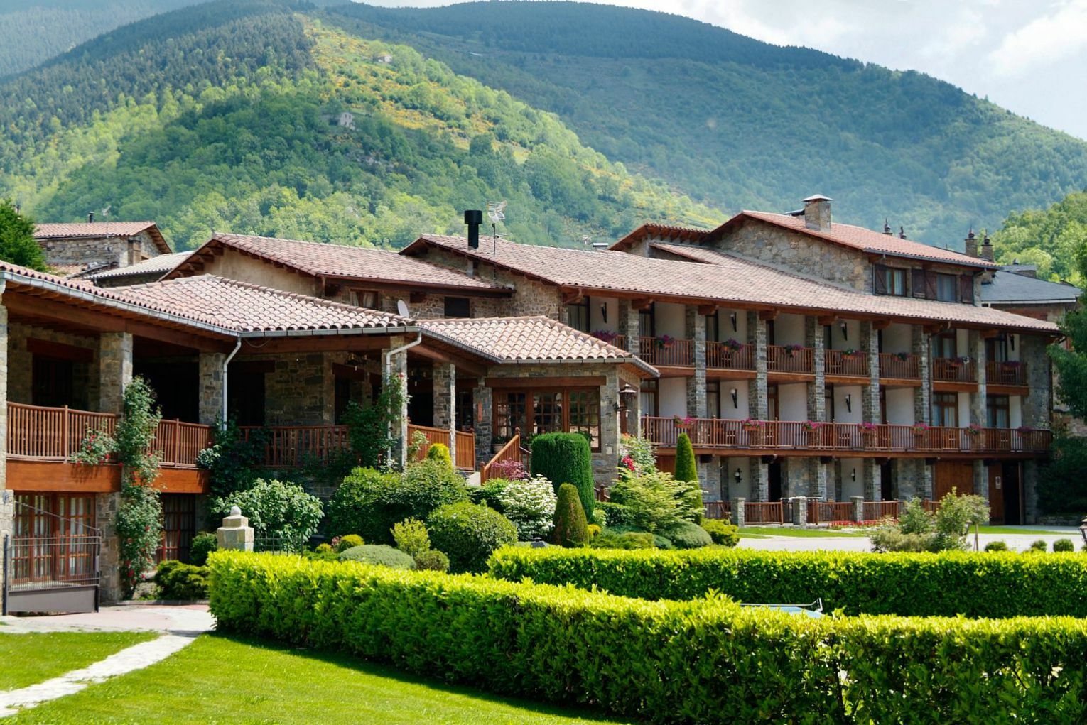 Hotel La Coma Setcases Ngoại thất bức ảnh